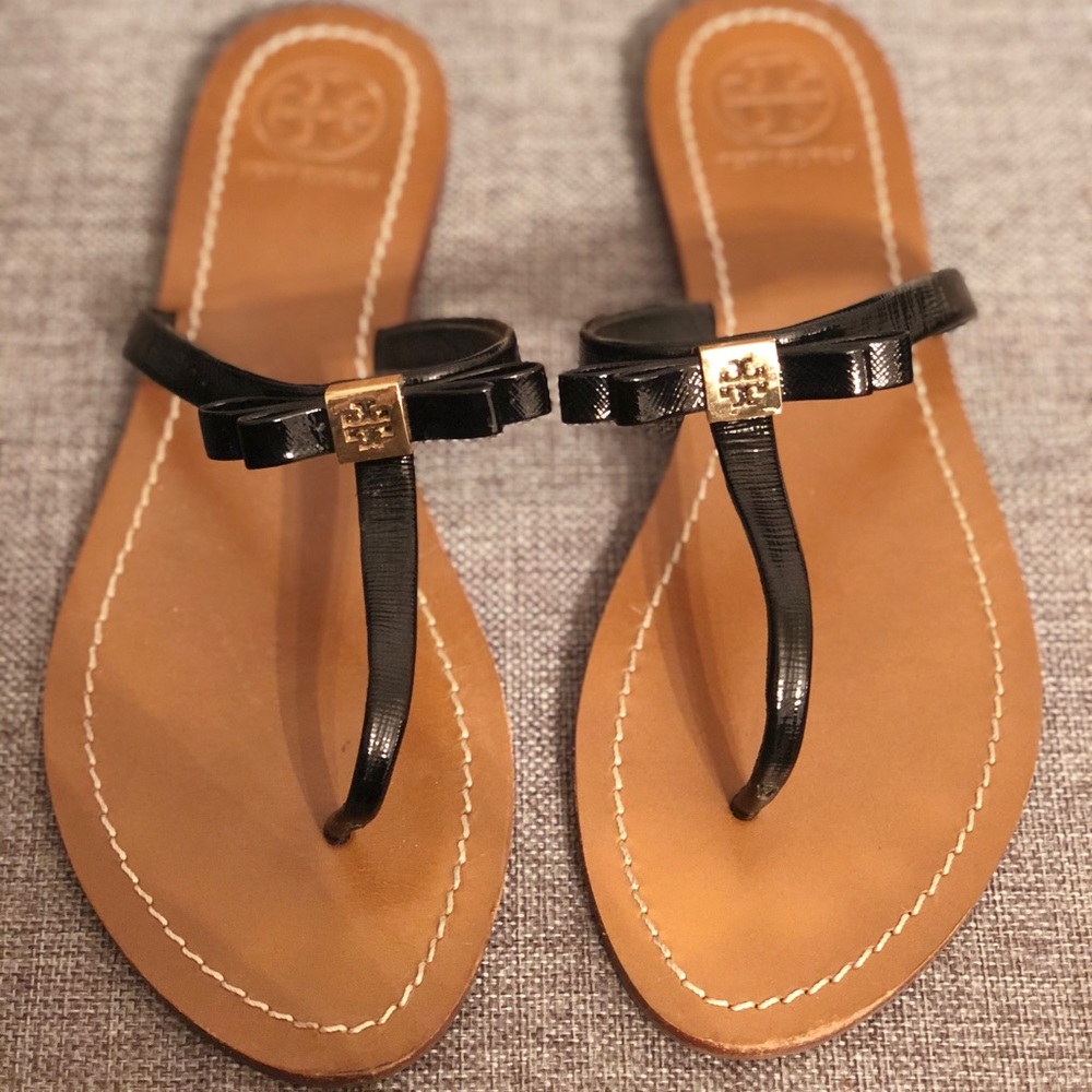 (ON SALE!) Tory Burch Bow Thong Sandals (size 9)